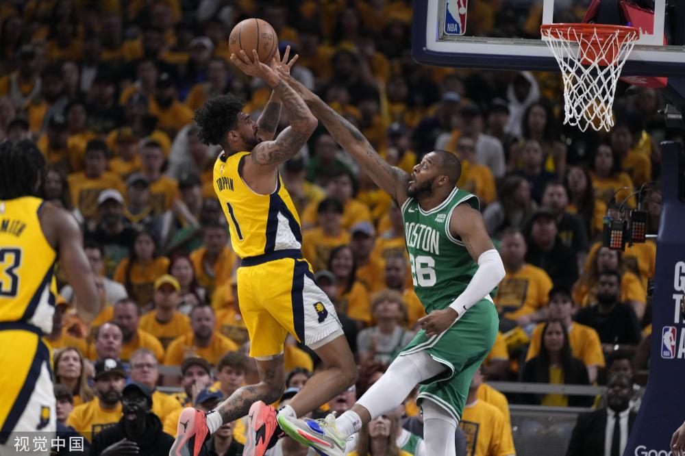 更展示了 更展示了