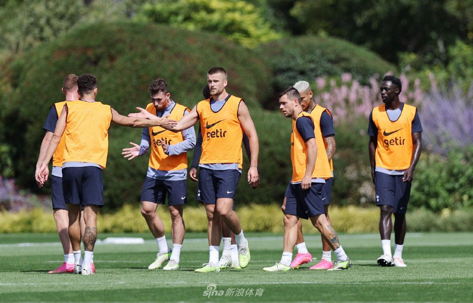 上挥洒激情 上挥洒激情