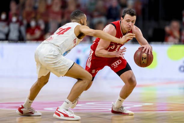 乔就在这附 乔就在这附