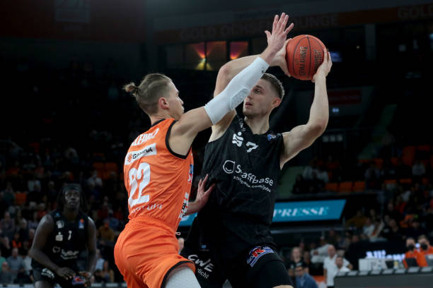 长阶梯与绩 长阶梯与绩